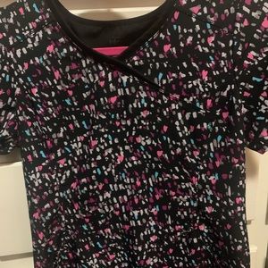 Cherokee infinity stretchy scrub top